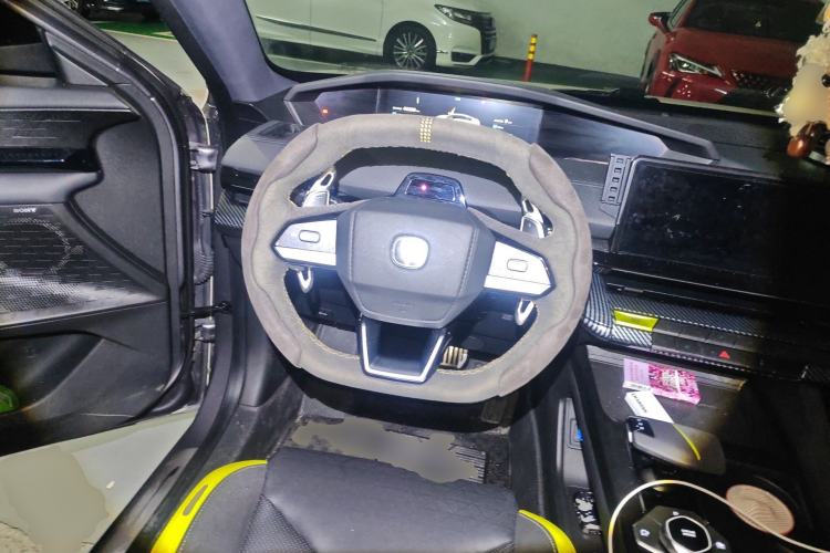 Used CHANGAN UNI-V 2022 2.0T Leading-Speed Edition Steering Wheel
