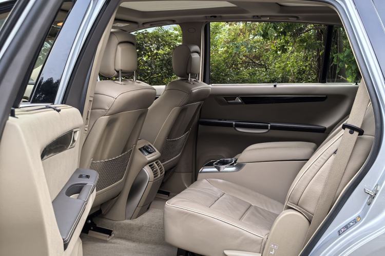 Used Mercedes-Benz R-Class 2014 R 320 4MATIC Luxury Model
