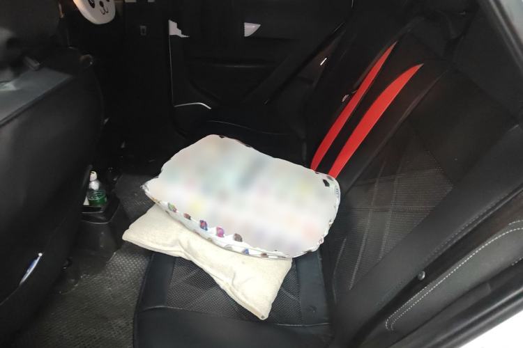 Used JAC Group Refine S2 2015 1.5L CVT Luxury Edition Left Rear Seat