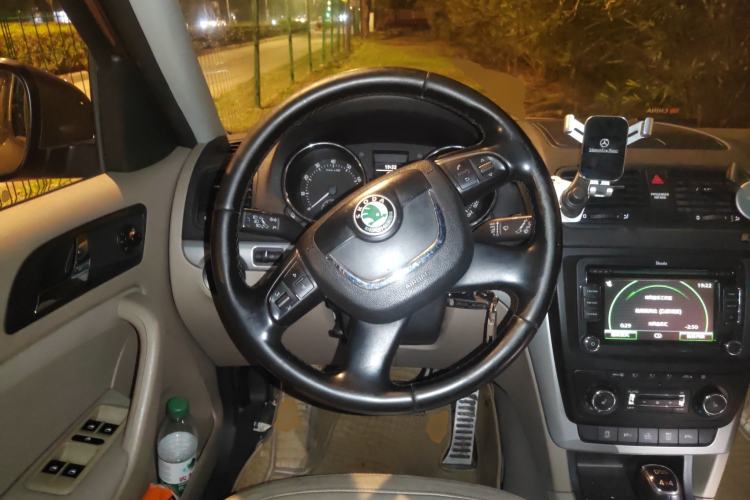 Used Skoda Yeti 2013 1.8T DSG Prestige Edition