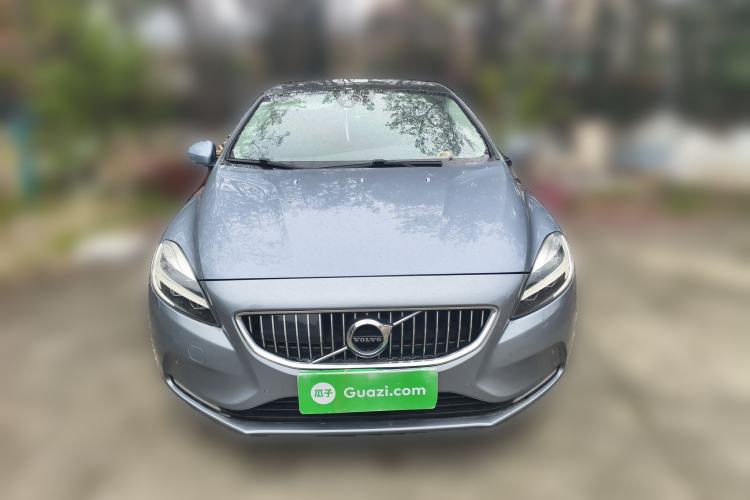 Used Volvo V40 2017 T3 Zhiya Edition Front