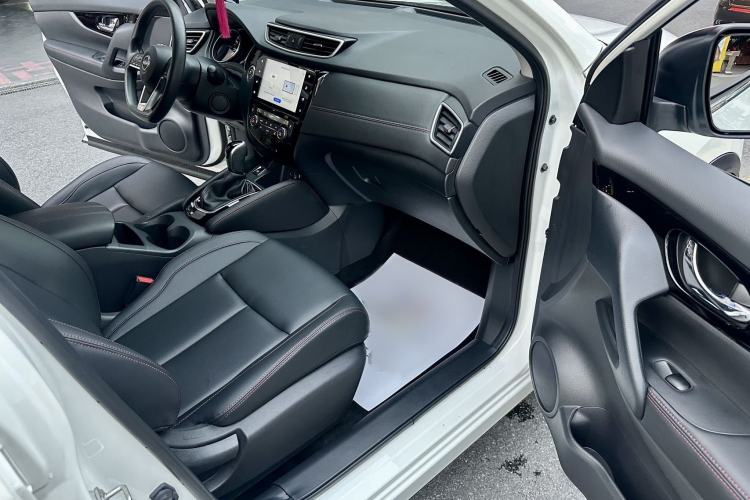 Used Nissan Qashqai 2023 Classic 2.0L CVT XV Comfort Edition
