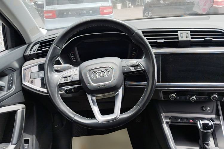 Used Audi Q3 2019 35 TFSI Advanced Dynamic Edition