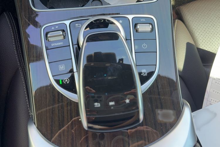 Used Mercedes-Benz GLC 2019 Facelift GLC 260 L 4MATIC Luxury Model
