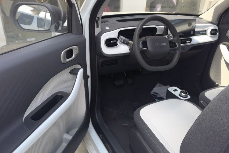 Used Geely Galaxy Panda 2025 210 km – Yuanqi Bear
