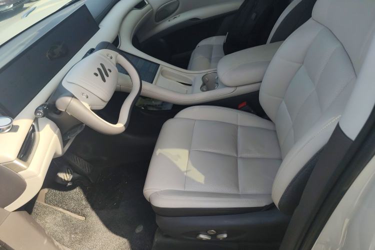 Used IM LS6 2025 Lingxi Intelligent Driving Edition
