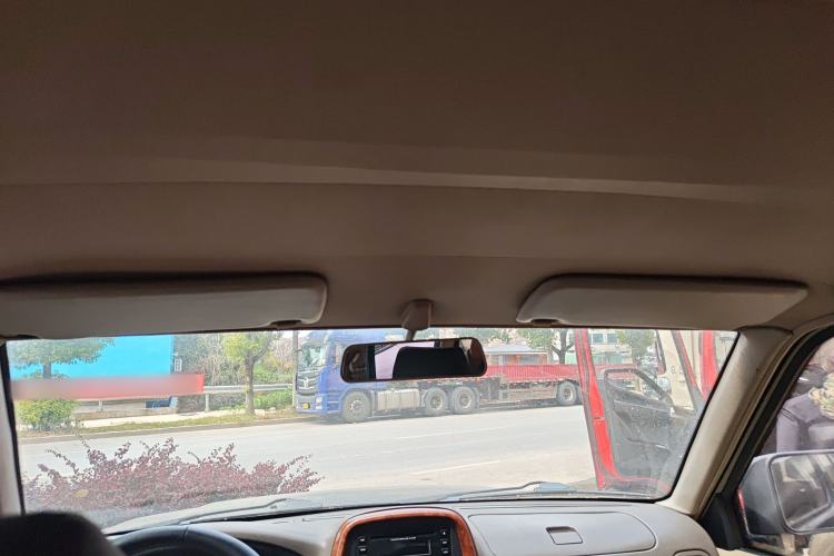 Used Nissan D22 2013 2.4L Gasoline Two-Wheel-Drive Standard Model Headliner