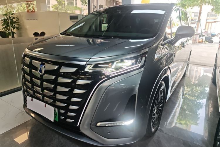 Used Denza D9 2022 DM-i 970 Four-Wheel Drive Flagship Model