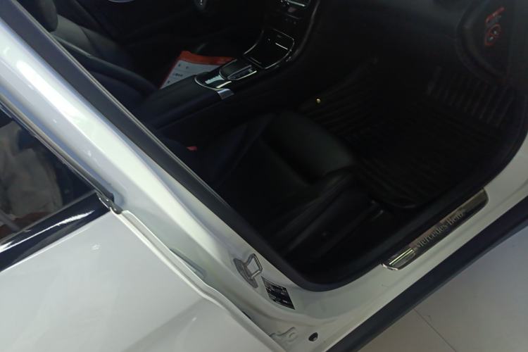 Used Mercedes-Benz GLC Coupe 2021 GLC 260 4MATIC Coupe SUV
