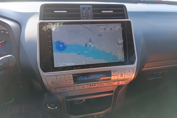 Used Toyota Prado 2019 3.5L Automatic TX-L Deluxe Edition Audio And AC Panel