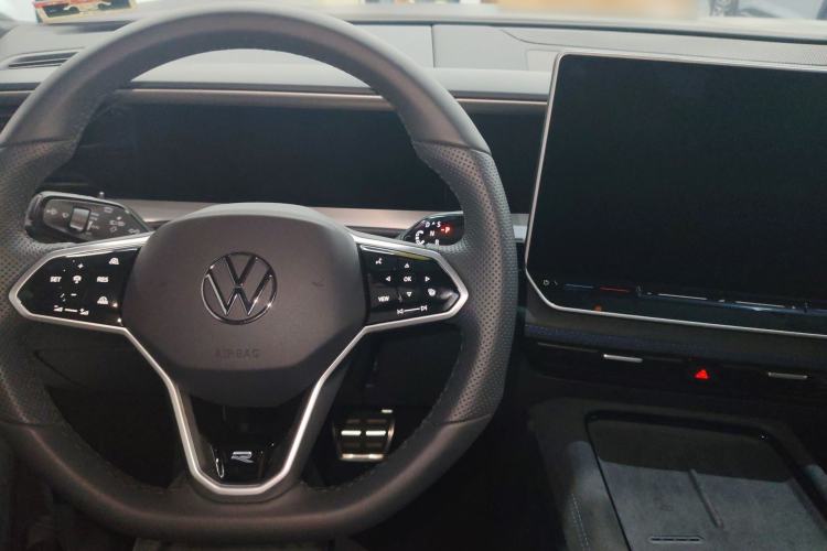 Used Volkswagen Teramont 2025 Tiguan Pro 450TSI Four-Wheel Drive Summit Edition