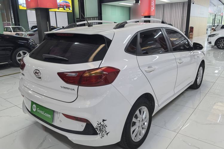 Used Hyundai Verna RV 2017 1.4L Automatic Cool Edition GLS China V Emission Standard
