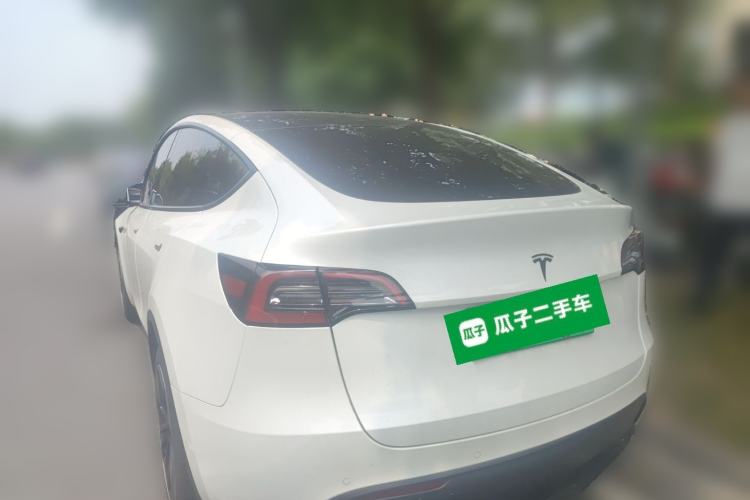 Used Tesla Model Y 2021 Long-Range All-Wheel-Drive Version 3D7