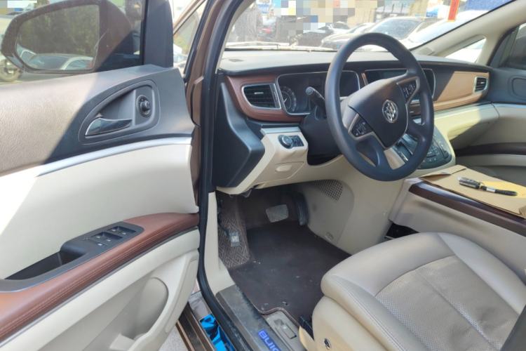 Used Buick GL8 2018 28T Comfort Model China VI Standard