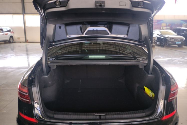 Used Volkswagen Passat 2022 330TSI Luxury Edition
