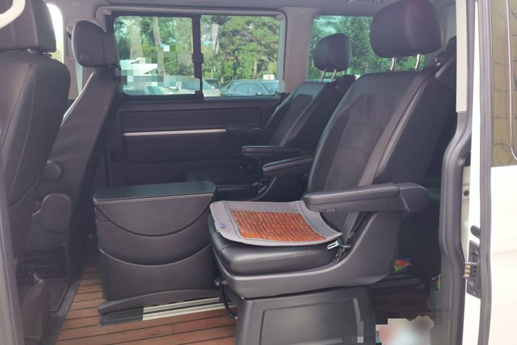 Used Volkswagen Multivan 2017 2.0 TSI 4x4 Explorer Edition 7-Seater
