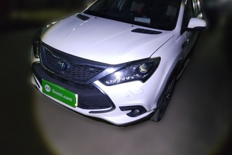 Used BYD Tang New Energy 2017 2.0T All-Wheel Drive Hyatt Model