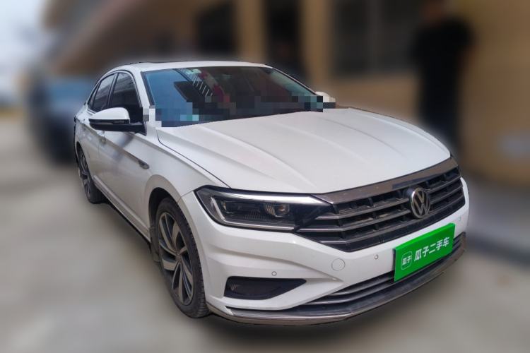 Used Volkswagen Sagitar 2021 280TSI DSG Excellence Edition Front Right 45 Deg