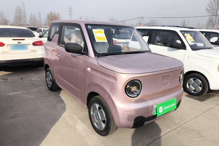 Used Geely Galaxy Panda 2024 Panda Mini 200km Endurance Bear Front Right 45 Deg