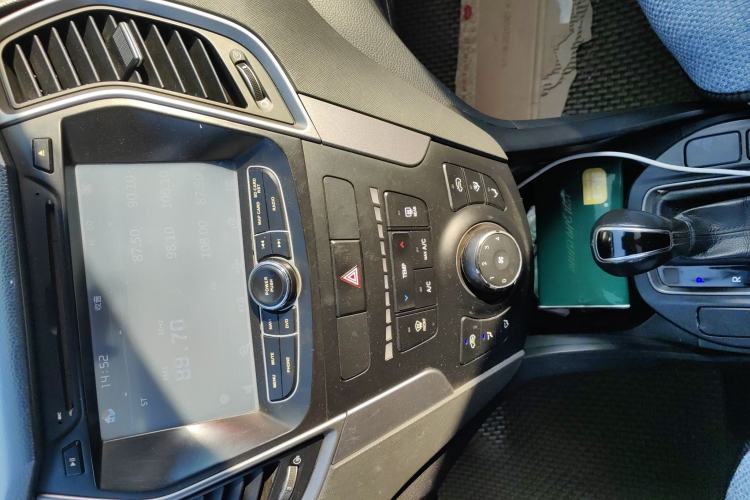 Used Hyundai Santa Fe 2013 2.4L Automatic 4x4 Comfort Edition