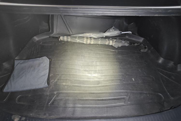 Used Toyota Corolla 2019 Dual-Engine 1.8L E-CVT GL-i Elite Edition Trunk