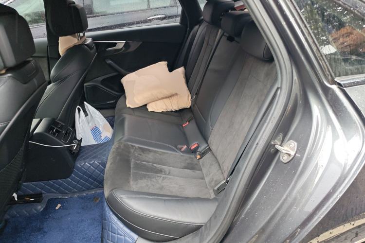 Used Audi A4L 2020 45 TFSI quattro Prestige Dynamic Edition
