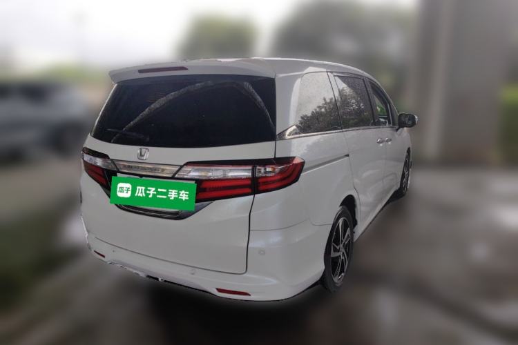 Used Honda Odyssey 2015 2.4L Smart Edition Rear Right 45 Deg