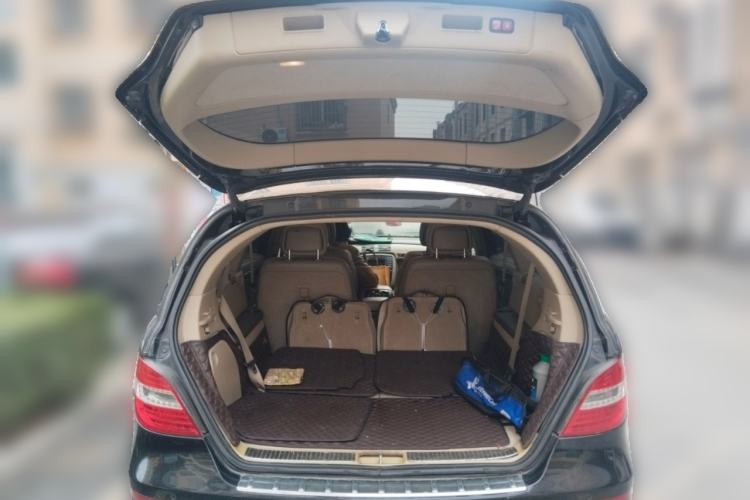 Used Mercedes-Benz R-Class 2011 R 350 L 4MATIC