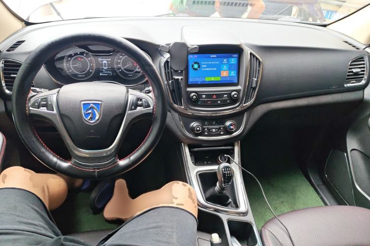 Used Baojun 560 2016 1.8L Manual Luxury Edition