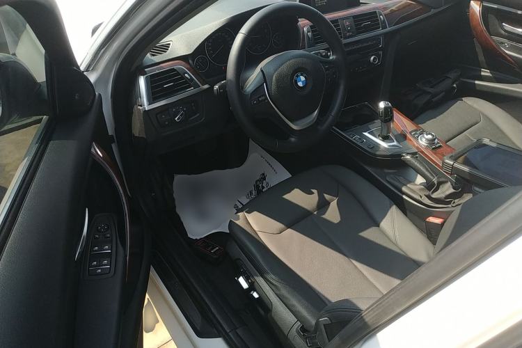 Used BMW 3 Series 2016 320Li Fashion Model
