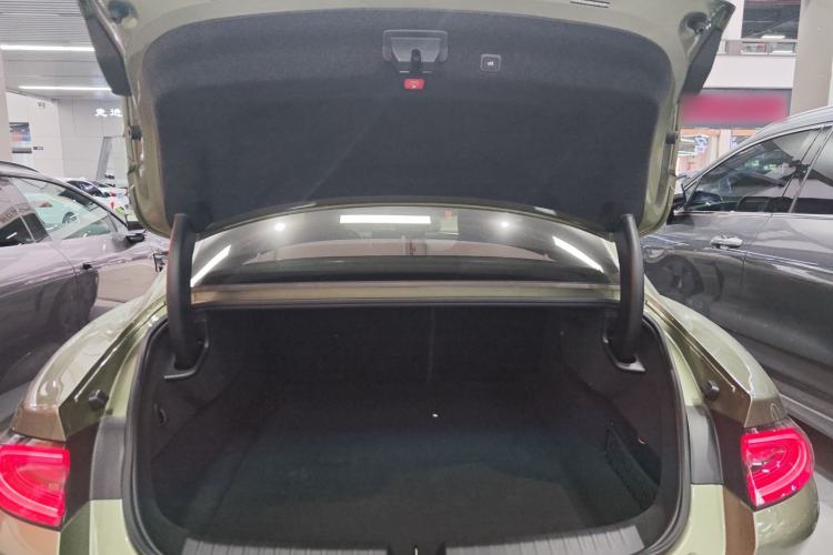 Used Xiaomi Auto SU7 2024 Four-Wheel Drive Ultra-Long Range Advanced Intelligent Driving Max Edition