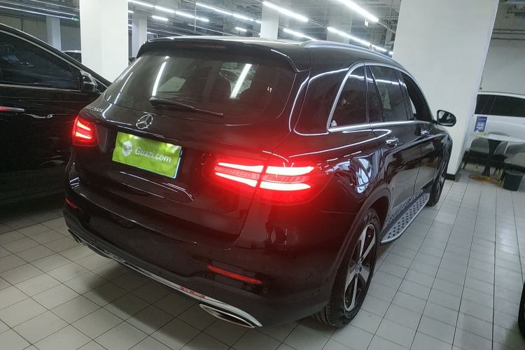 Used Mercedes-Benz GLC 2019 Facelift GLC 260 L 4MATIC Luxury Model
