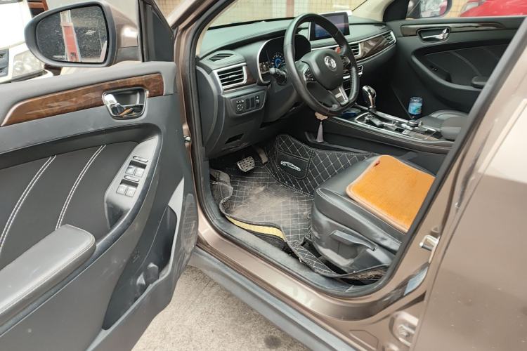 Used Dongfeng Fengon 580 2018 1.5T CVT Luxury Model Driver Seat