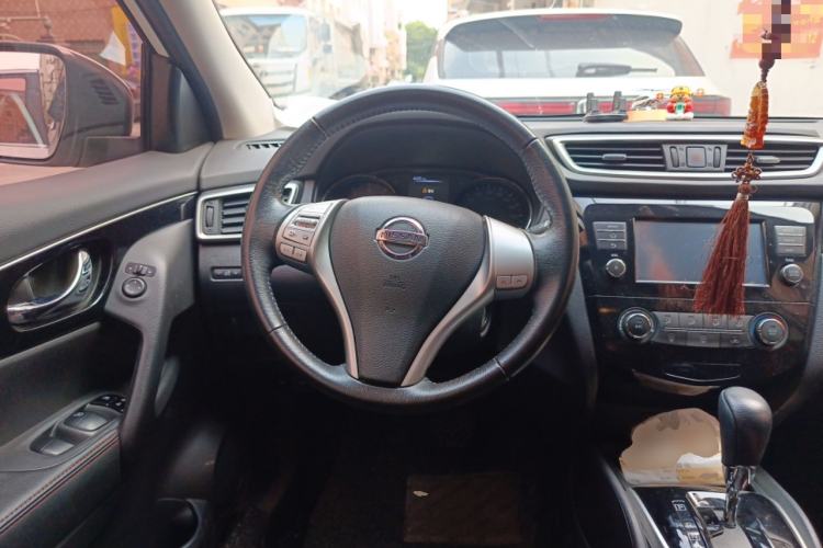 Used Nissan Qashqai 2017 2.0L CVT Smart Enjoyment Version China V Standard Steering Wheel