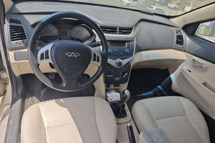 Used Chery Fengyun 2 2013 Hatchback 1.5L Manual Ruiyi Edition
