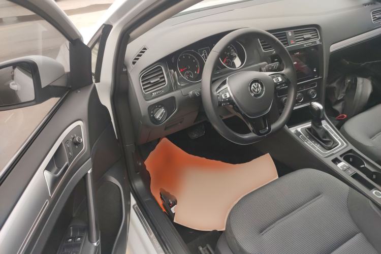 Used Volkswagen Golf 2020 280TSI DSG Comfort Version
