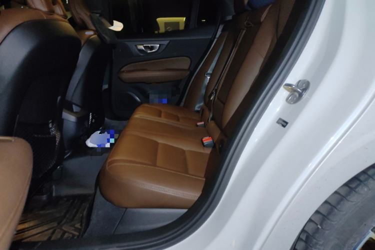 Used Volvo S60 2022 B4 Zhiyuan Luxury Edition