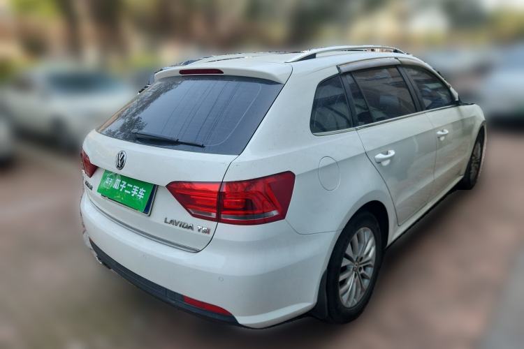 Used Volkswagen Gran Lavida 2013 1.4 TSI Automatic Luxury Model