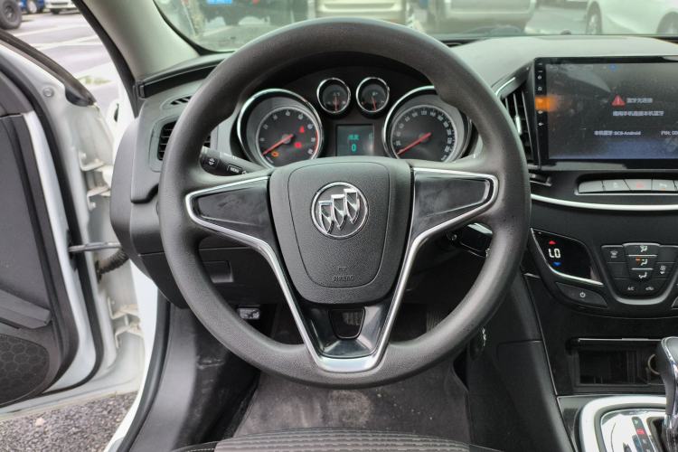 Used Buick Regal 2015 1.6T Leading Technology Model Steering Wheel