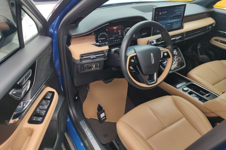 Used Lincoln Corsair 2020 2.0T Two-Wheel Drive Luxury Edition Driver Seat