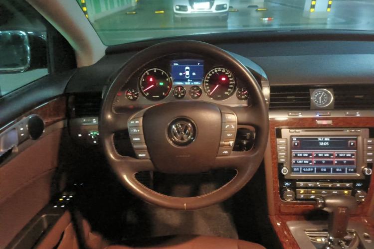 Used Volkswagen Phaeton 2012 3.0L Business Edition
