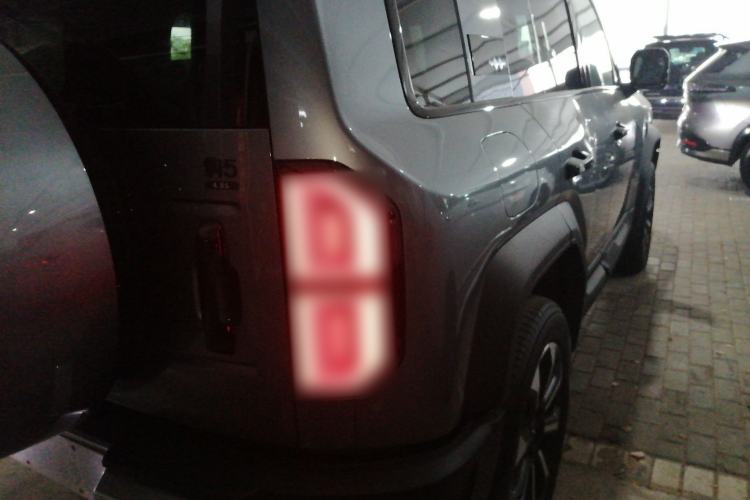 Used Formula Leopard 5 2023 Explore Edition Right Rear Taillight