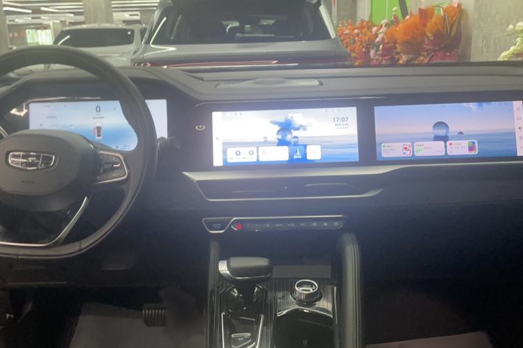 Used Geely Auto Monjaro L 2024 2.0TD High-Power Automatic Two-Wheel Drive Skyline Edition
