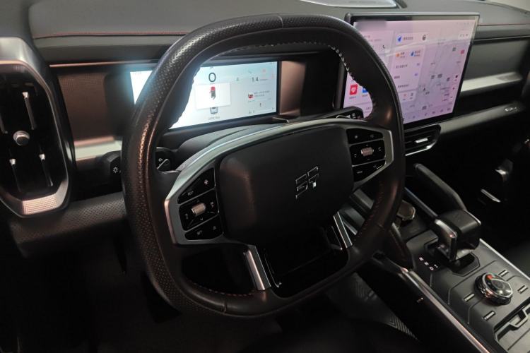 Used JETOUR Traveler 2023 2.0T All-Wheel-Drive CrossPRO Center Console