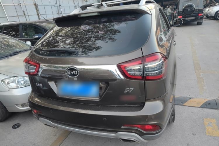 Used BYD S7 2017 2.0T Automatic Prestige Edition