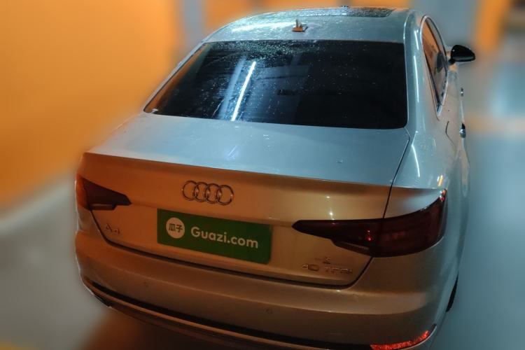 Used Audi A4L 2018 30th Anniversary Edition 40 TFSI Fashion Model