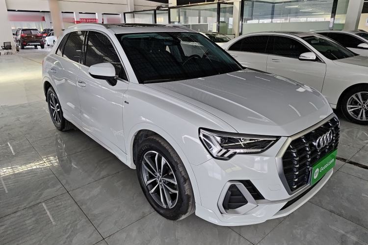 Used Audi Q3 2020 35 TFSI Ambition Dynamic Edition Front Right 45 Deg