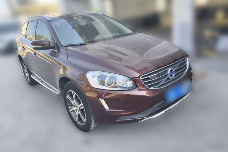 Used Volvo XC60 2015 T5 AWD Zhiyuan Edition Front Right 45 Deg