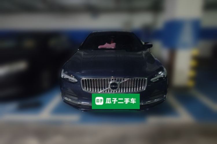 Used Volvo S90 2022 B5 Zhiyi Luxury Edition
