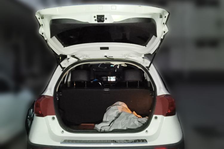 Used Haval H1 2016 Revised Version Blue Badge 1.5L AMT Comfort Edition
